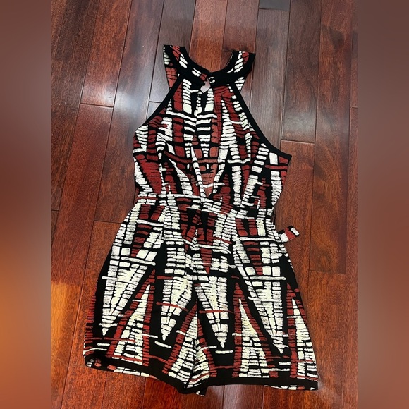 BCBGMaxAzria Asymmetrical Dress in Black, Red, and Cream - Picture 6 of 9